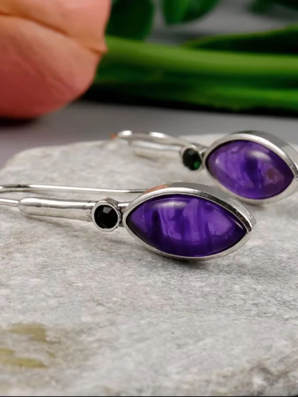 Crystal drop earrings Q1274